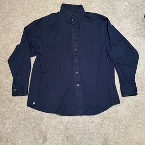 Roundtree & Yorke Navy Blue Button Down